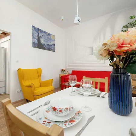Appartamento Colorful Spizowa In Near Centre By Renters